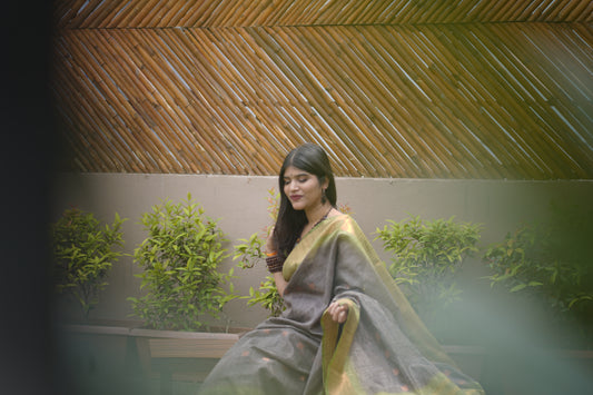 Banana Leaf Saree | Honnesha
