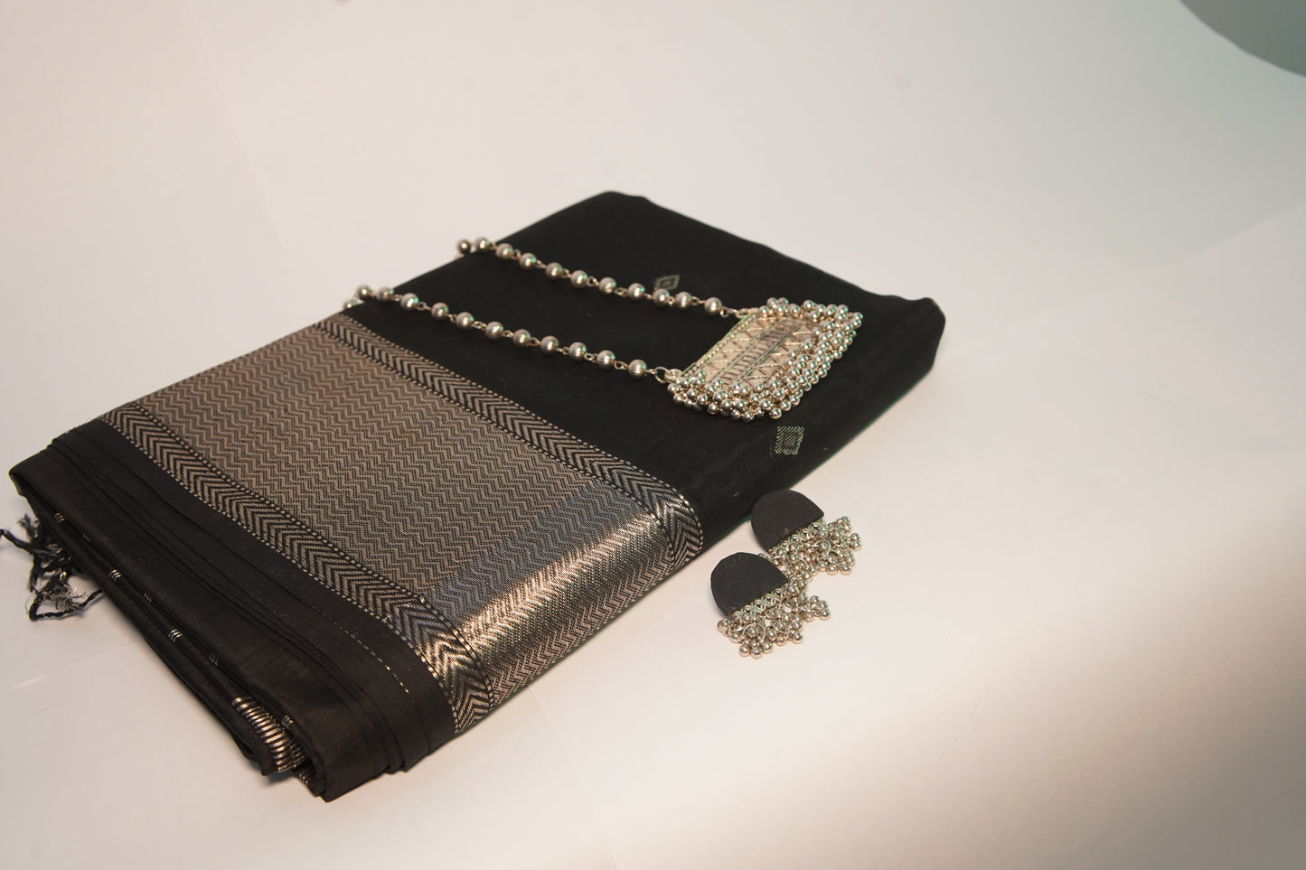 Virasat Black | Honnesha Cotton Silk Saree