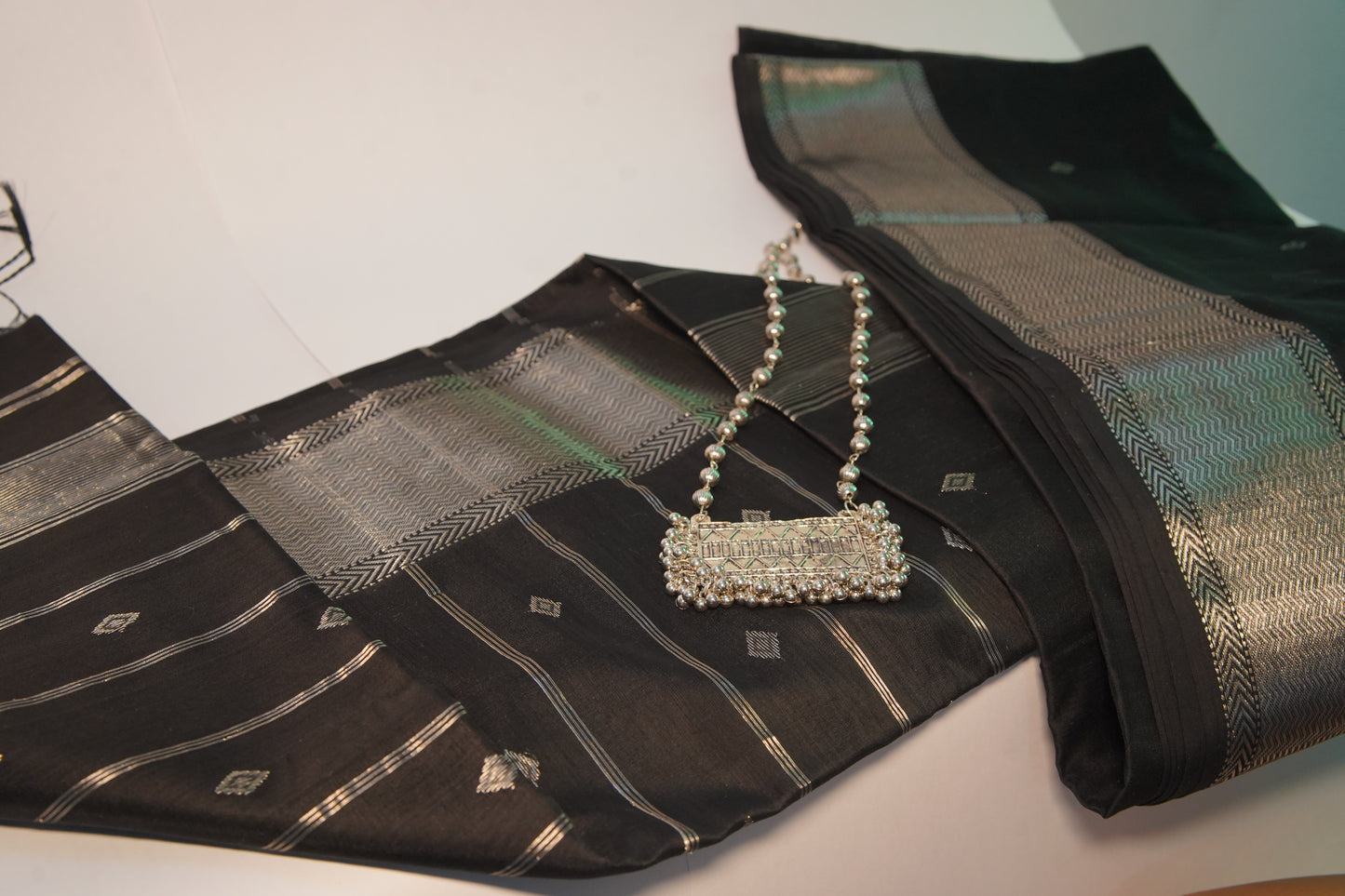 Virasat Black | Honnesha Cotton Silk Saree