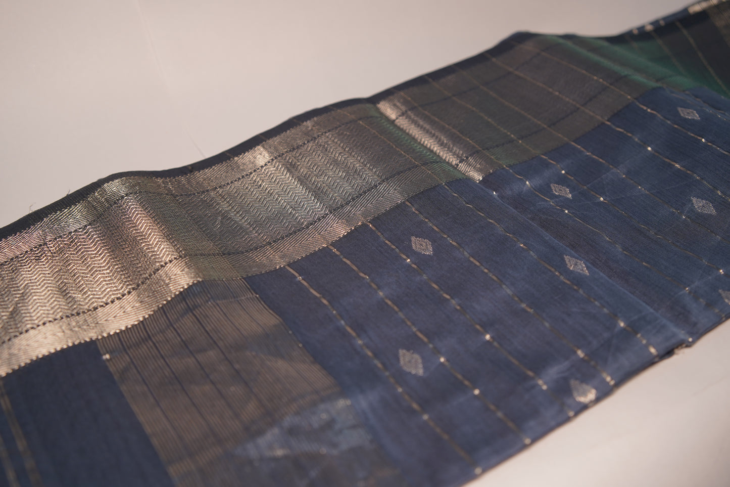 Virasat Bright Grey| Honnesha Cotton Silk Saree