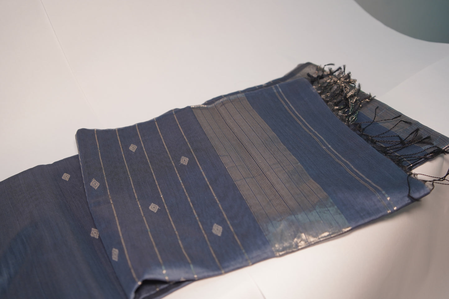 Virasat Bright Grey| Honnesha Cotton Silk Saree