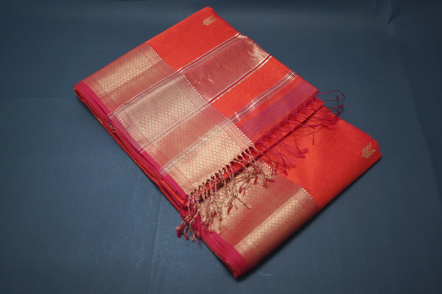 Saffron | Red