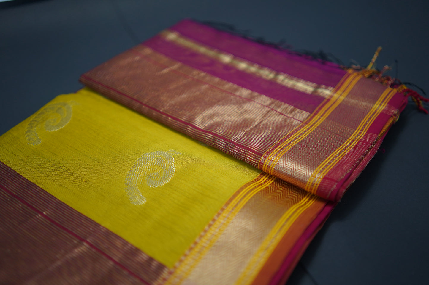Varnika Mahroon| Honnesha Handloom Saree