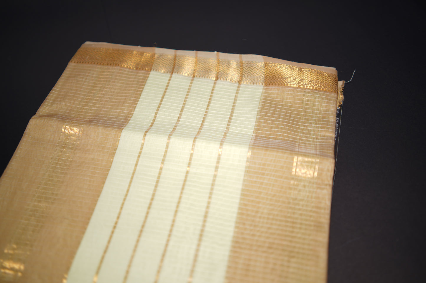 Orchid Cream Cotton Silk Handloom Saree