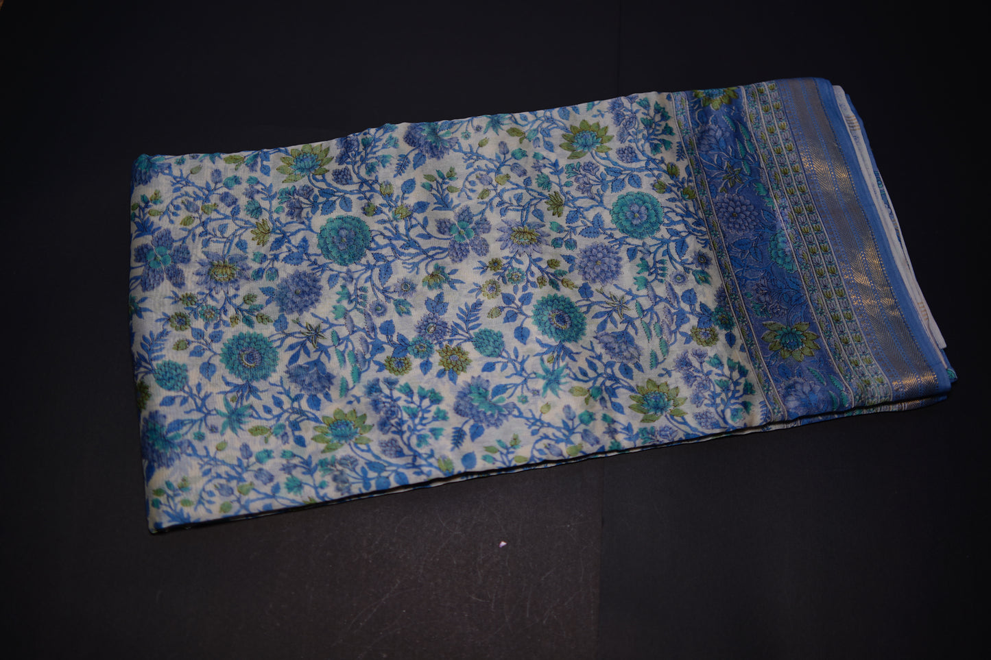 Daisy | Blue