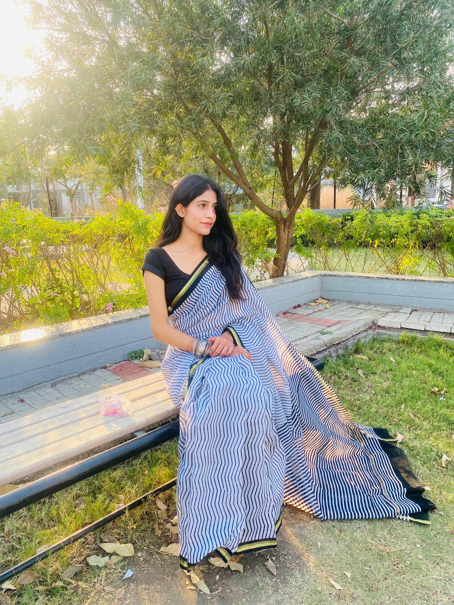Black and White Chanderi Soft Fabric Saree