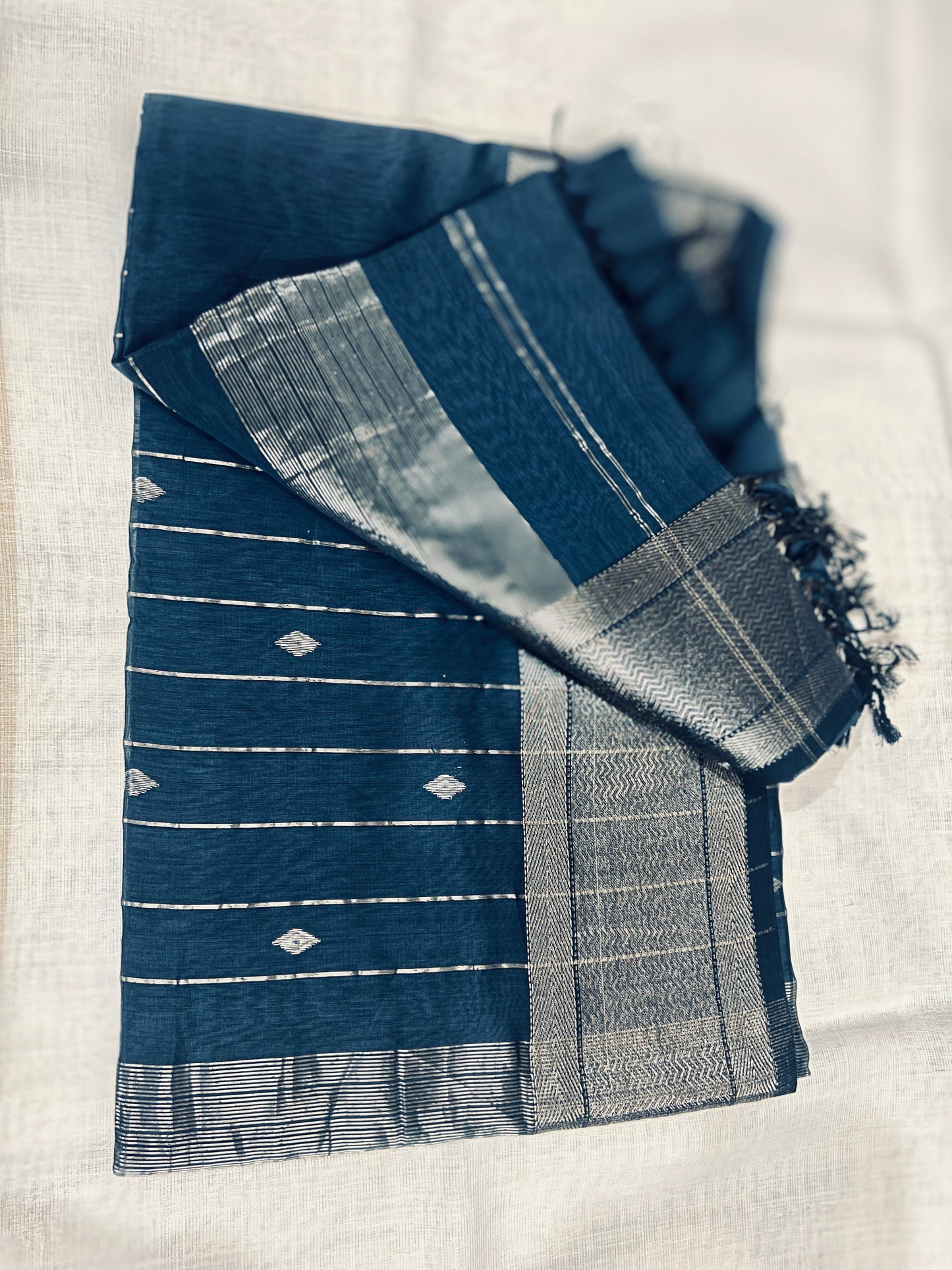 Virasat Bright Grey| Honnesha Cotton Silk Saree