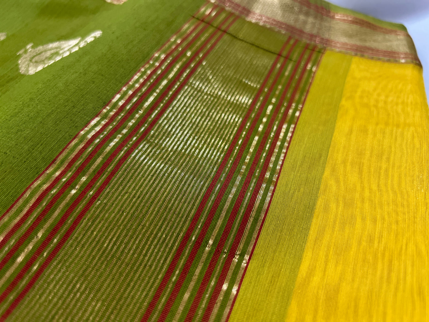 Varnika Green Yellow