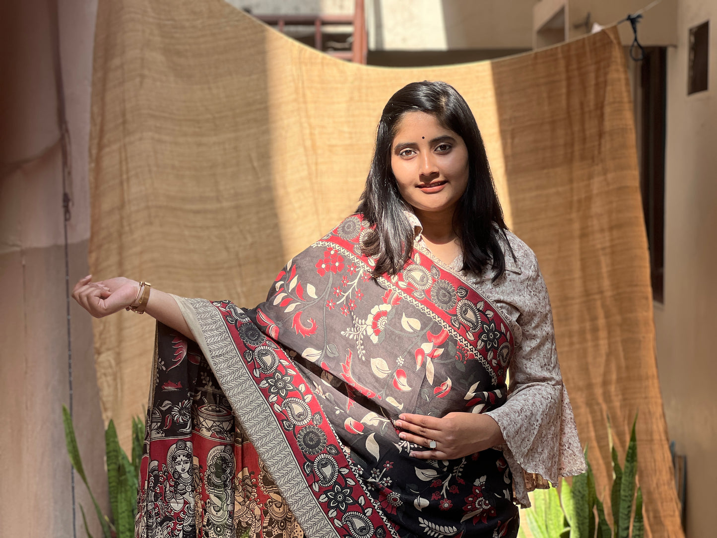 Black Kalamkari | Honnesha Handloom