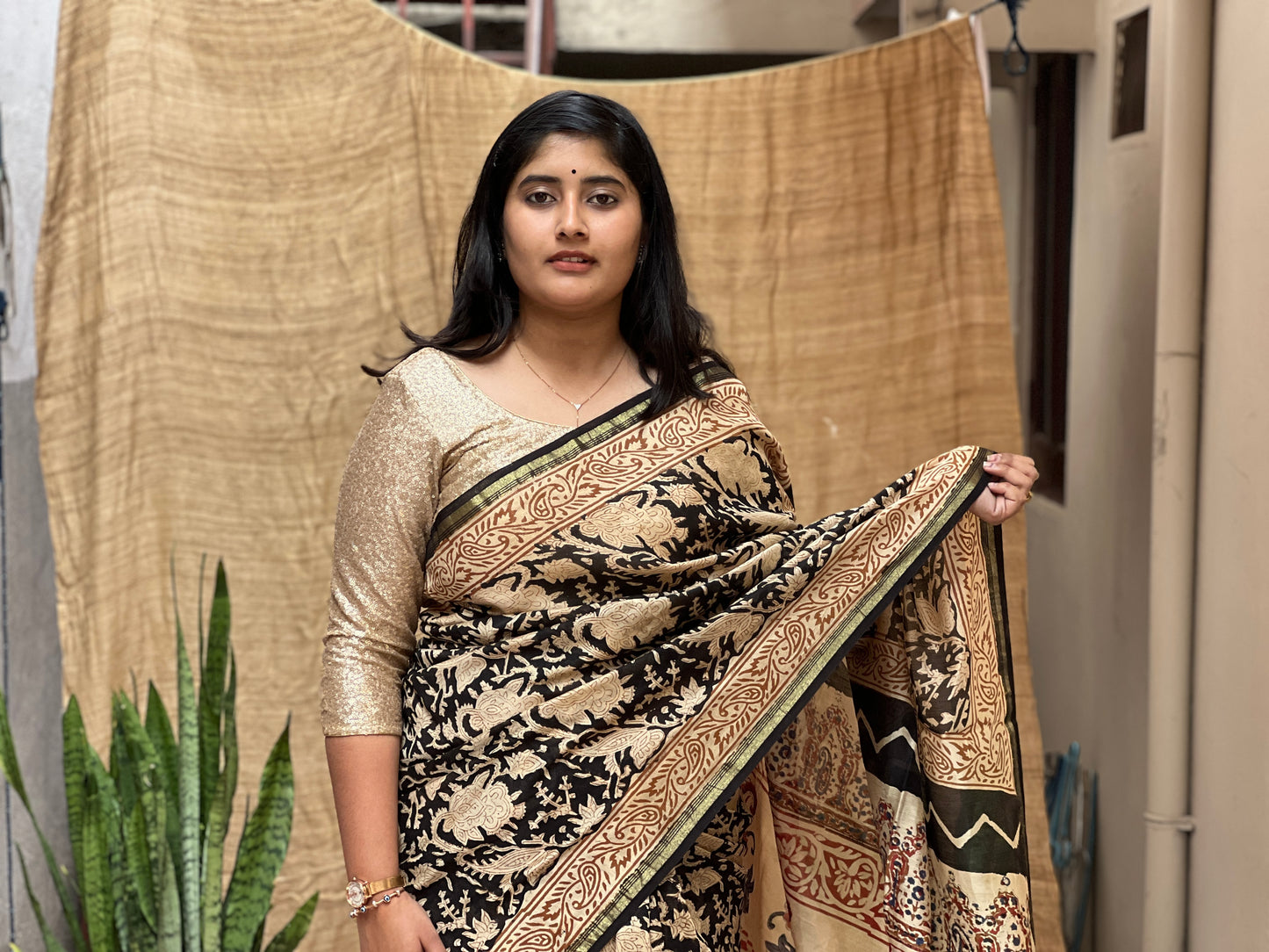Chanderi Bagru Print Red Brown Saree | Honnesha Handloom