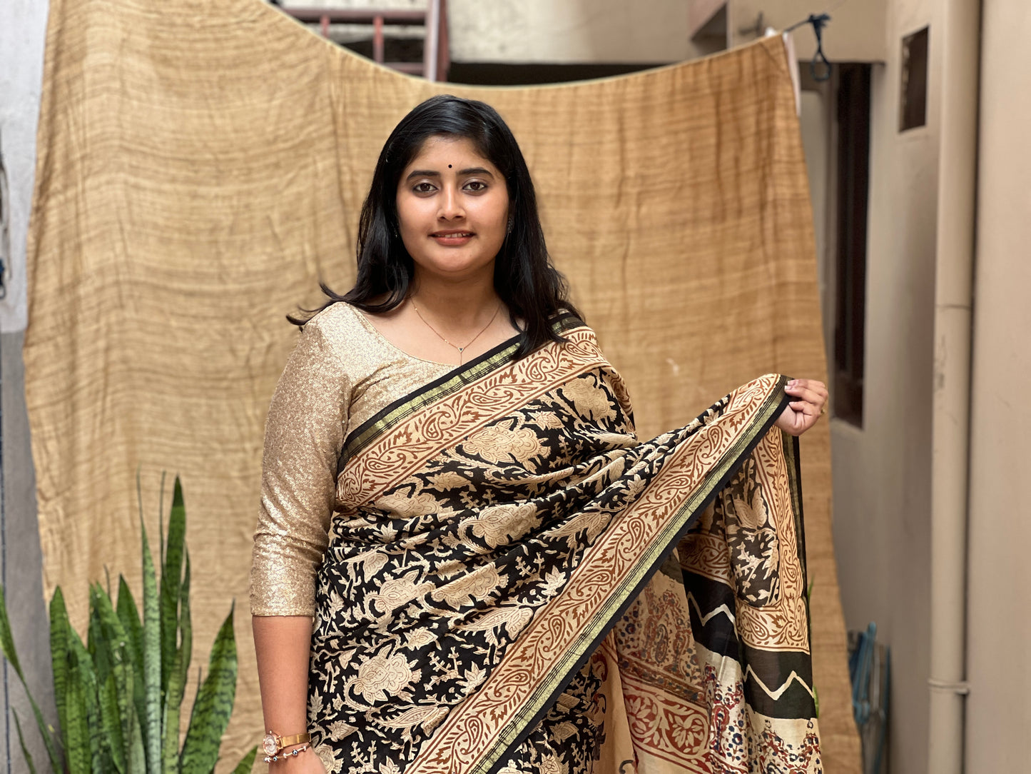 Chanderi Bagru Print Red Brown Saree | Honnesha Handloom